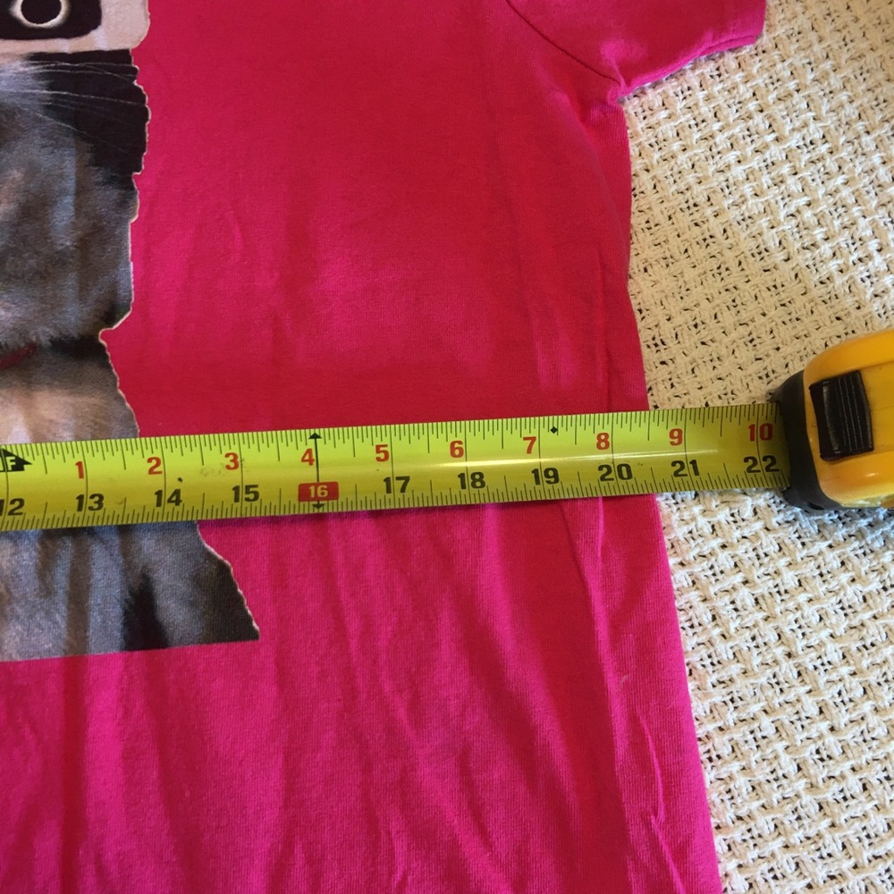 Pink Solar Eclipse Cat Tee - Picture 6 of 6